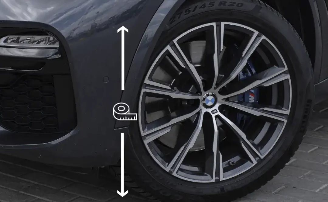 Measure the diameter of the diamond cut alloy wheel to define the size.